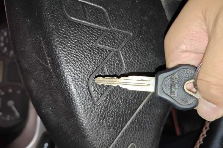 Used Wuling Rongguang 2012 1.5L Extended Standard Version Vehicle Key