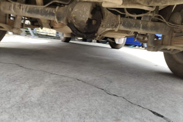 Used Wuling Rongguang 2012 1.5L Extended Standard Version Chassis Rear