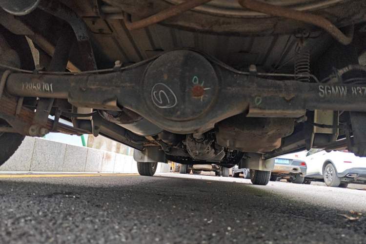Used Wuling Rongguang 2012 1.2L Extended Basic Version LJY Chassis Rear