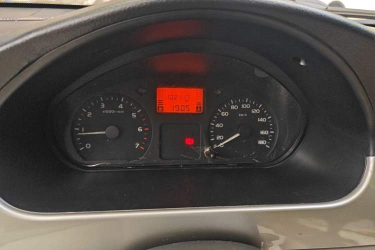 Used Wuling Rongguang 2012 1.2L Extended Basic Version LJY Instrument Cluster