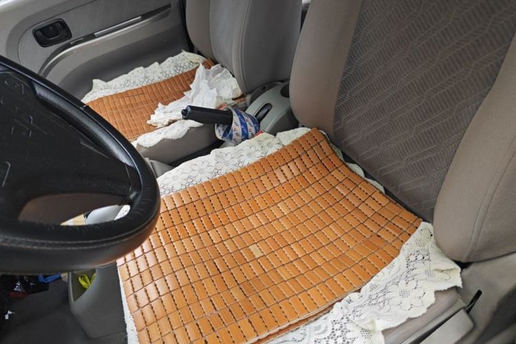 Used Wuling Rongguang 2012 1.2L Extended Basic Version LJY Left Front Seat