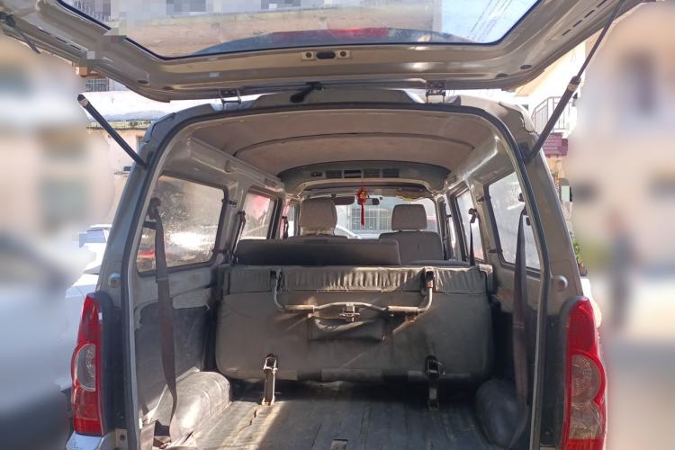 Used Wuling Rongguang 2012 1.2L Extended Basic Version LJY Trunk