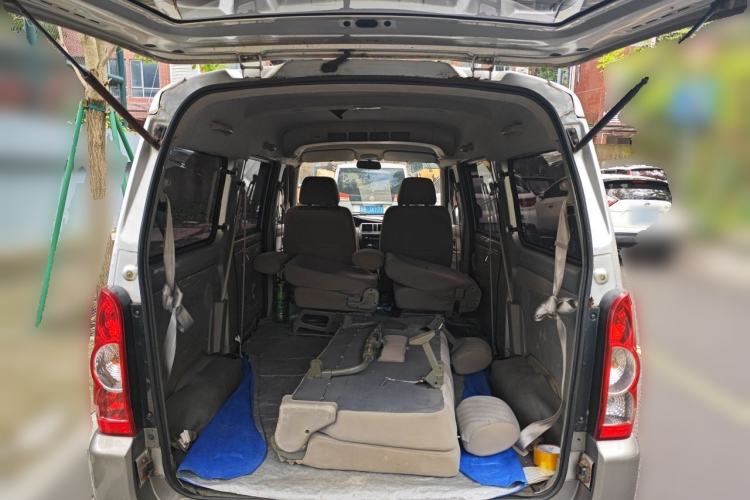 Used Wuling Rongguang 2012 1.2L Extended Basic Version LJY Trunk