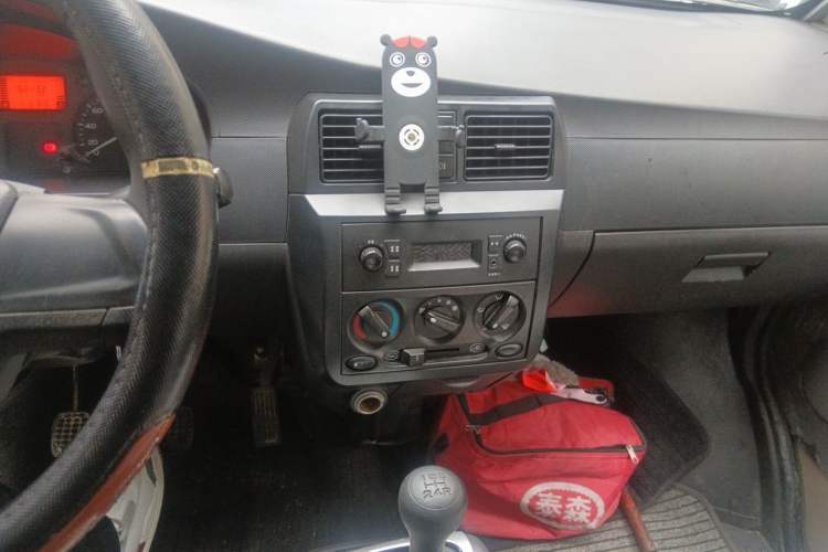 Used Wuling Rongguang 2012 1.5L Extended Standard Version Audio And AC Panel