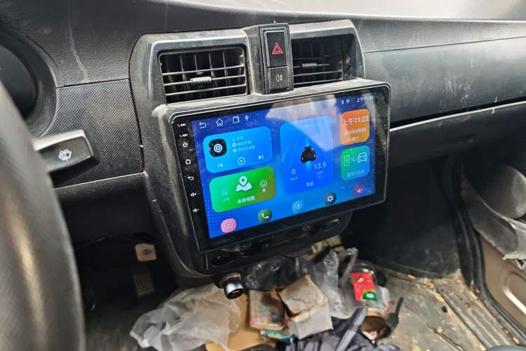 Used Wuling Rongguang 2012 1.5L Extended Basic Version Audio And AC Panel