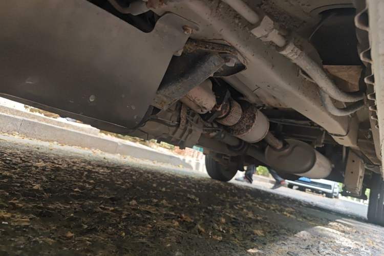 Used Wuling Rongguang 2012 1.5L Extended Basic Version Chassis Front Left