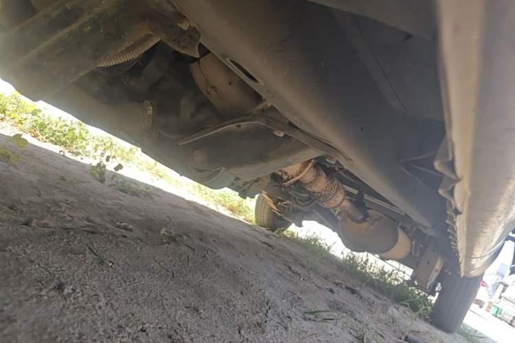 Used Wuling Rongguang 2012 1.5L Extended Basic Version Chassis Front Left
