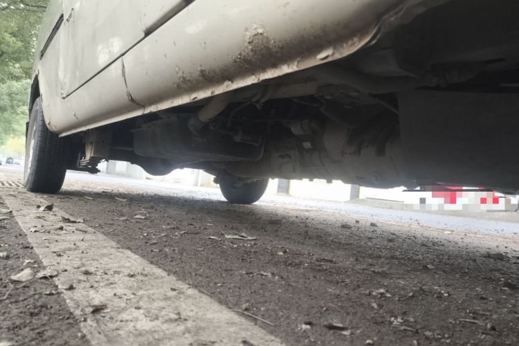 Used Wuling Rongguang 2012 1.5L Extended Basic Version Chassis Front Right