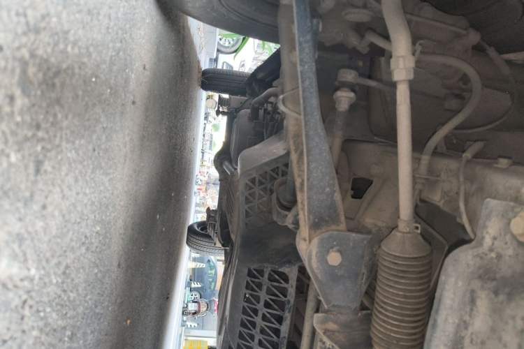 Used Wuling Rongguang 2012 1.5L Extended Basic Version Chassis Front Right