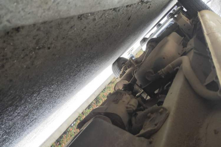 Used Wuling Rongguang 2012 1.2L Extended Basic Version LJY Chassis Front Right