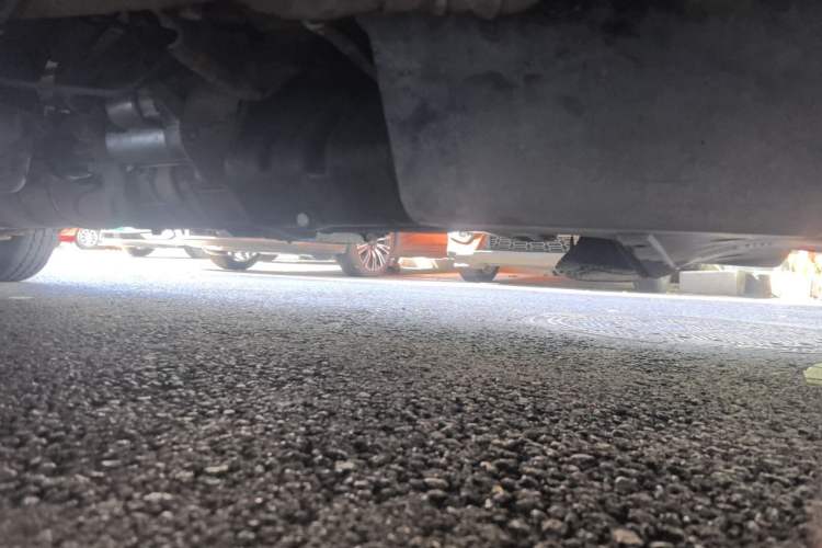 Used Wuling Rongguang 2012 1.5L Extended Standard Version Chassis Front Right