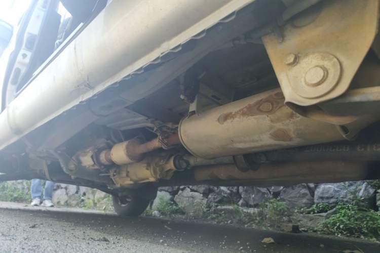Used Wuling Rongguang 2012 1.2L Extended Basic Version LJY Chassis Rear Left
