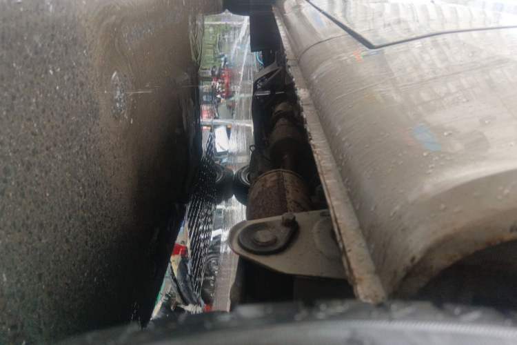Used Wuling Rongguang 2012 1.5L Extended Standard Version Chassis Rear Left