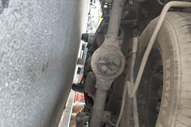 Used Wuling Rongguang 2012 1.5L Extended Basic Version Chassis Rear Left
