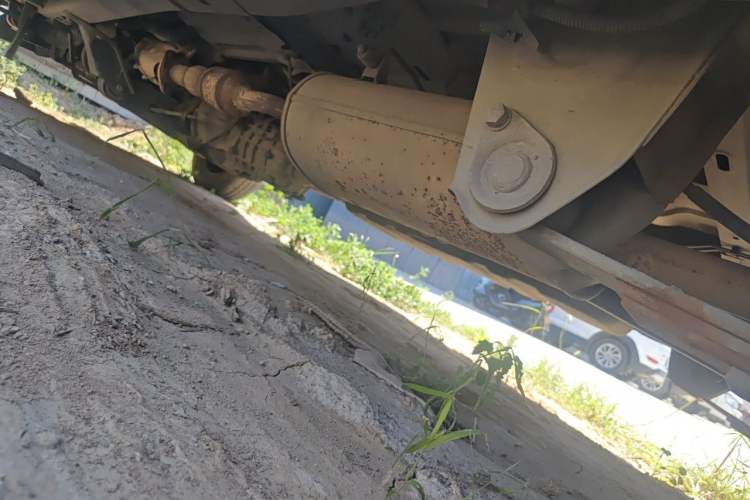Used Wuling Rongguang 2012 1.5L Extended Basic Version Chassis Rear Left