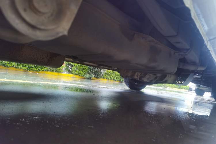 Used Wuling Rongguang 2012 1.5L Extended Basic Version Chassis Rear Right