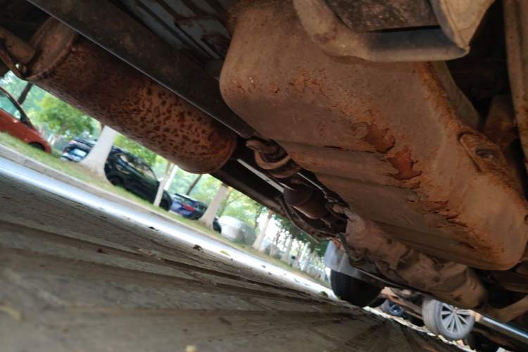 Used Wuling Rongguang 2012 1.5L Extended Basic Version Chassis Rear Right