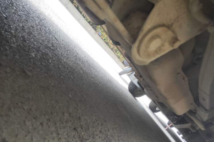 Used Wuling Rongguang 2012 1.2L Extended Basic Version LJY Chassis Rear Right