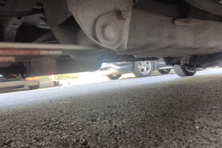 Used Wuling Rongguang 2012 1.5L Extended Standard Version Chassis Rear Right