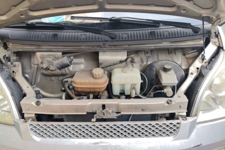Used Wuling Rongguang 2012 1.5L Extended Basic Version Engine Bay