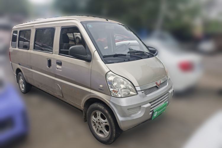 Used Wuling Rongguang 2012 1.5L Extended Basic Version Front Right 45 Deg