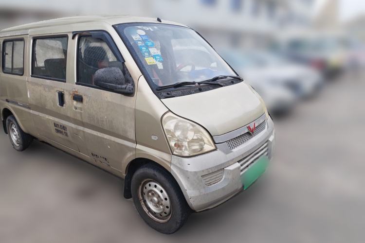 Used Wuling Rongguang 2012 1.2L Extended Basic Version LJY Front Right 45 Deg