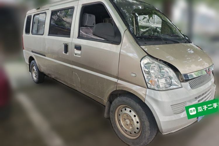 Used Wuling Rongguang 2012 1.5L Extended Basic Version Front Right 45 Deg