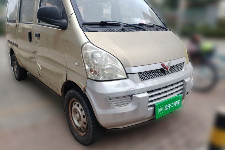 Used Wuling Rongguang 2012 1.2L Extended Basic Version LJY Front Right 45 Deg