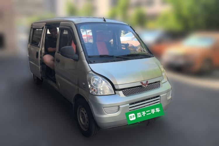 Used Wuling Rongguang 2012 1.5L Extended Standard Version Front Right 45 Deg