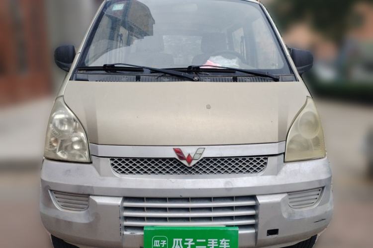 Used Wuling Rongguang 2012 1.2L Extended Basic Version LJY Front
