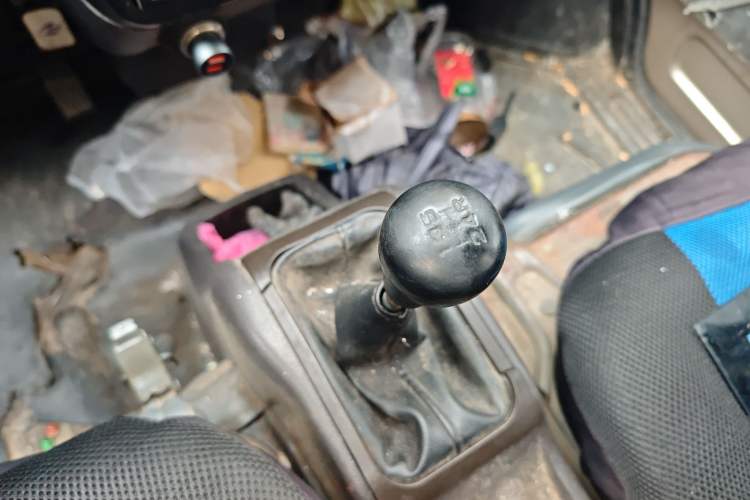 Used Wuling Rongguang 2012 1.5L Extended Basic Version Gear Lever