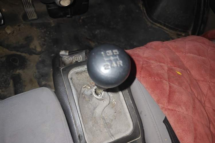 Used Wuling Rongguang 2012 1.5L Extended Basic Version Gear Lever