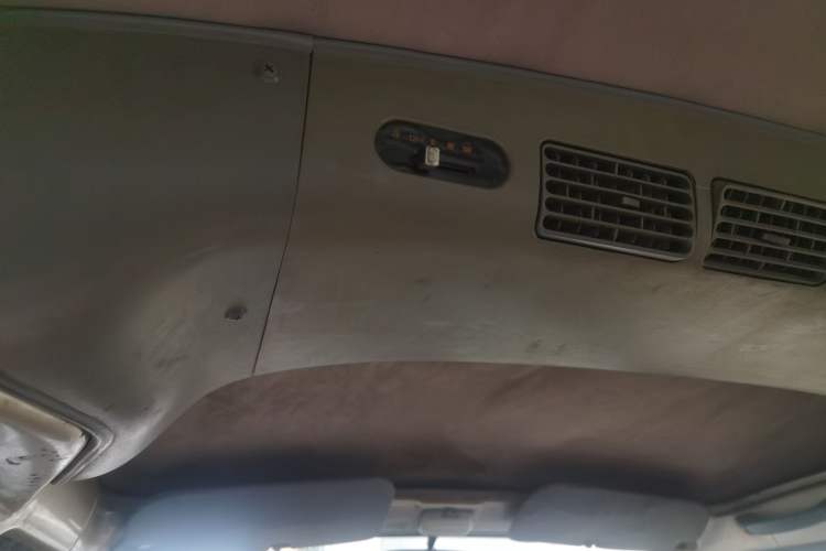 Used Wuling Rongguang 2012 1.5L Extended Basic Version Headliner
