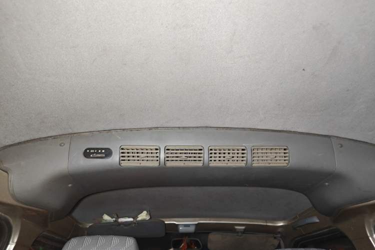 Used Wuling Rongguang 2012 1.5L Extended Basic Version Headliner