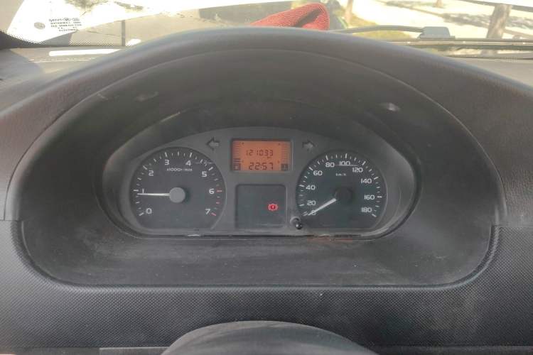 Used Wuling Rongguang 2012 1.5L Extended Basic Version Instrument Cluster