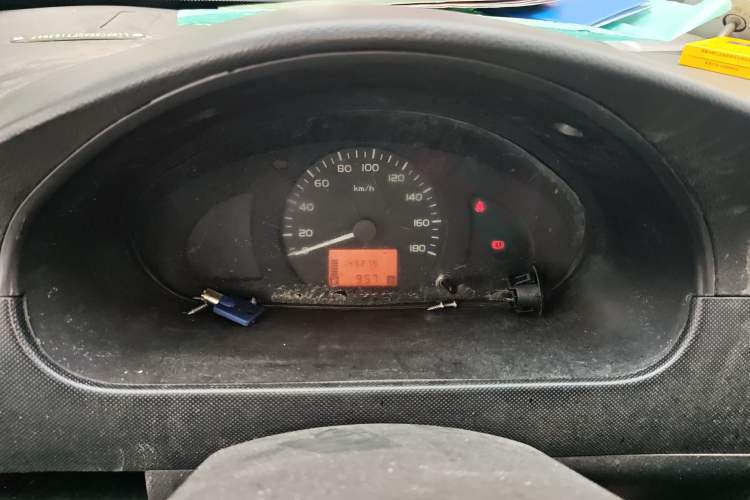Used Wuling Rongguang 2012 1.5L Extended Basic Version Instrument Cluster