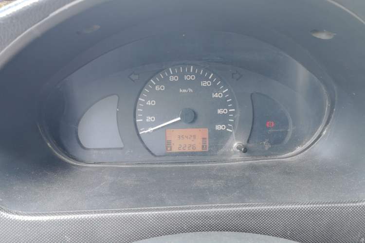 Used Wuling Rongguang 2012 1.5L Extended Basic Version Instrument Cluster