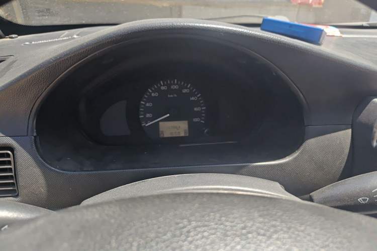 Used Wuling Rongguang 2012 1.5L Extended Basic Version Instrument Cluster