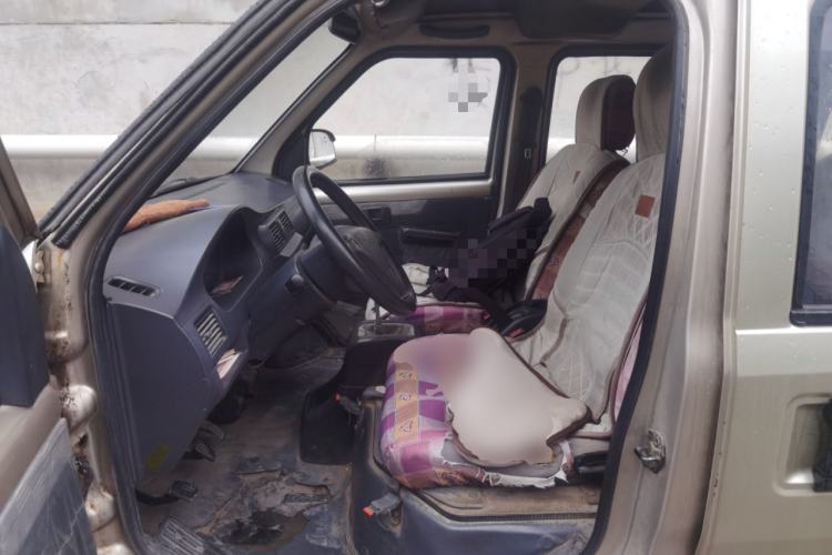 Used Wuling Rongguang 2012 1.5L Extended Basic Version Left Front Seat