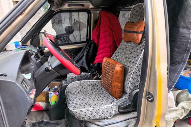 Used Wuling Rongguang 2012 1.5L Extended Basic Version Left Front Seat