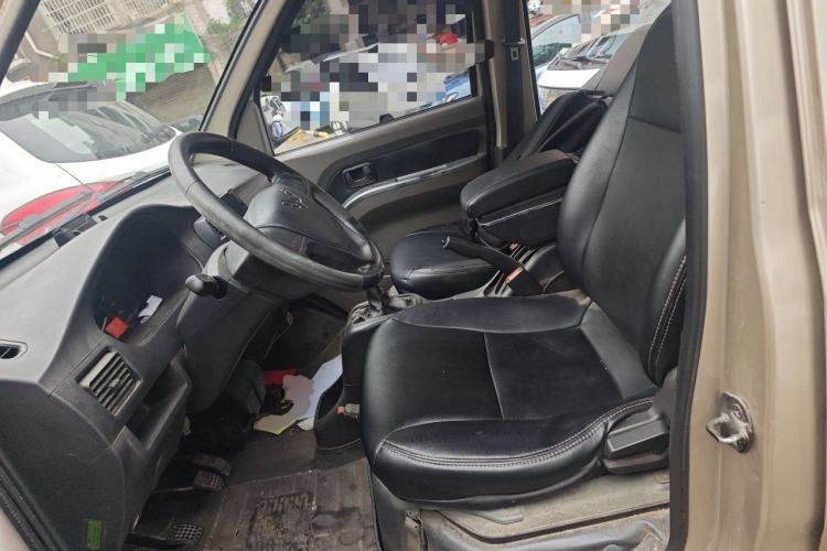 Used Wuling Rongguang 2012 1.5L Extended Basic Version Left Front Seat