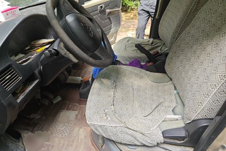 Used Wuling Rongguang 2012 1.5L Extended Basic Version Left Front Seat