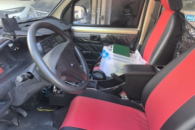 Used Wuling Rongguang 2012 1.5L Extended Standard Version Left Front Seat