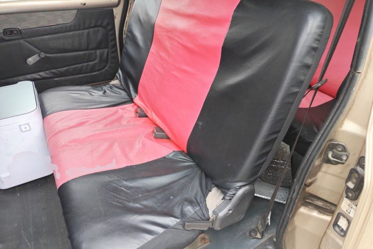 Used Wuling Rongguang 2012 1.2L Extended Basic Version LJY Left Rear Seat