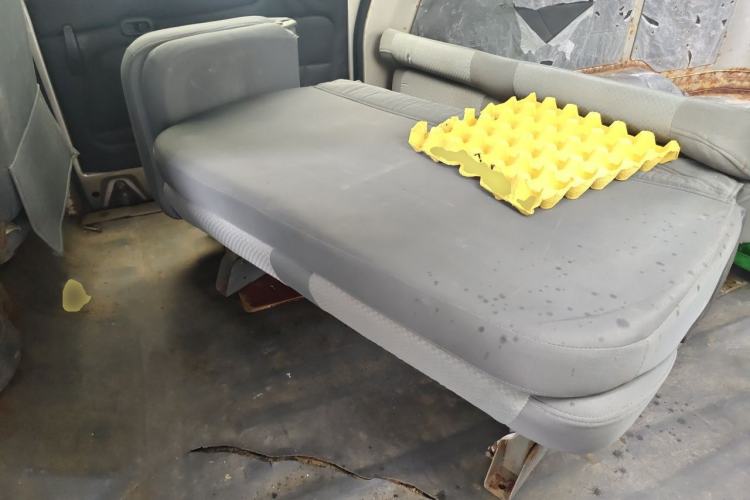 Used Wuling Rongguang 2012 1.5L Extended Basic Version Left Rear Seat