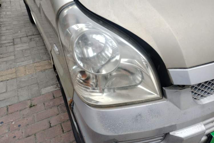 Used Wuling Rongguang 2012 1.2L Extended Basic Version LJY Right Front Headlight