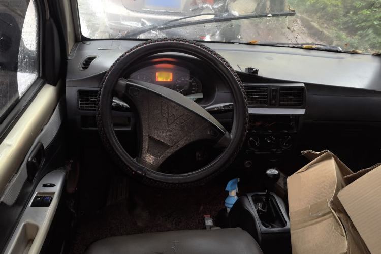 Used Wuling Rongguang 2012 1.2L Extended Basic Version LJY Steering Wheel