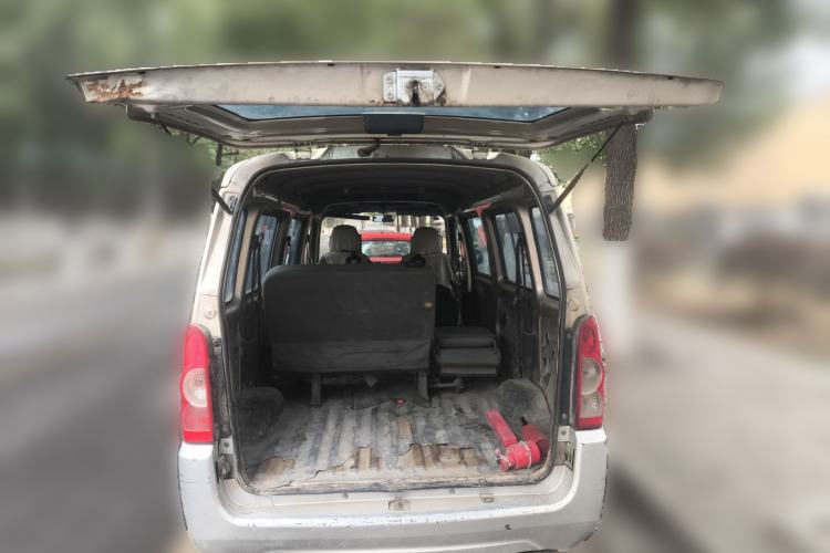 Used Wuling Rongguang 2012 1.5L Extended Basic Version Trunk