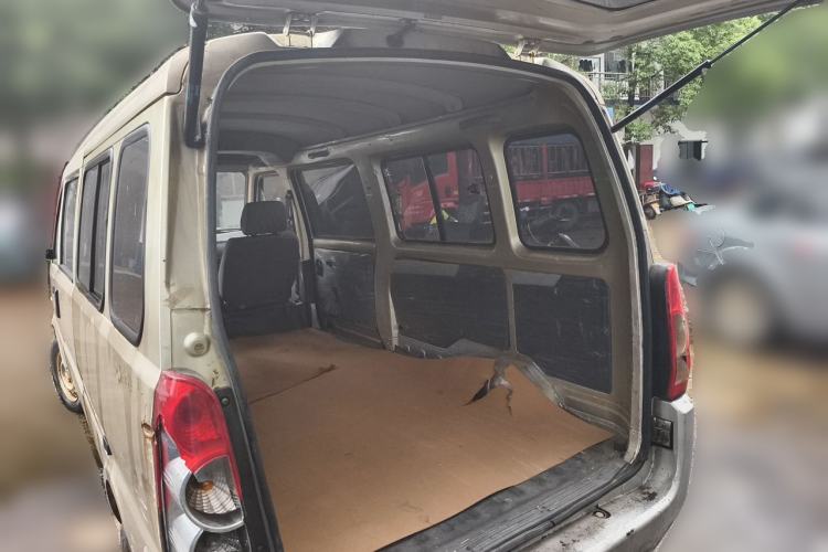 Used Wuling Rongguang 2012 1.5L Extended Basic Version Trunk