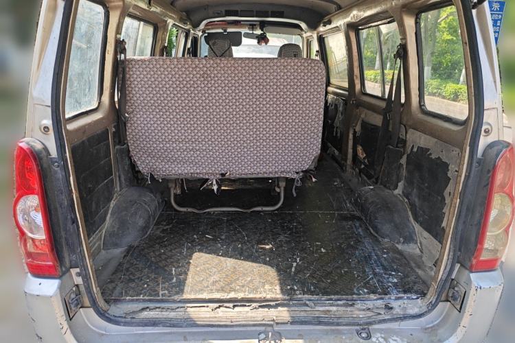Used Wuling Rongguang 2012 1.5L Extended Basic Version Trunk